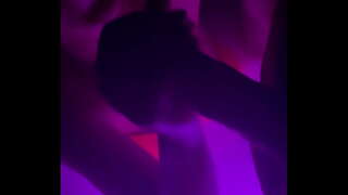 Võttis mu väike õde arvesse hottub imeda oma riista,