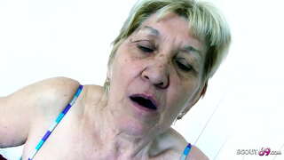 ���ਹੁਤ ਹੀ ਉਮਰ ਦੇ ਗਰੈਨੀ Gabi ਹੈ, ਦੇ ਨਾਲ ਸੈਕਸ ਦੇੰਤ ਦਾ ਲੂੰਡ ਨੌਜਵਾਨ