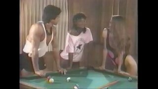 Superlumineszenz: D &#039; Ureegung Vum Irene 2