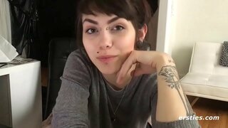 Unshaved ਸ਼ੁਕੀਨ Cums ਇਕੱਲੀ ਹਾਰਡ